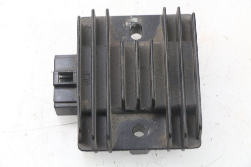 photo de REGULATEUR CHARGE MBK MW TRYPTIK 125 (2017 - 2022)