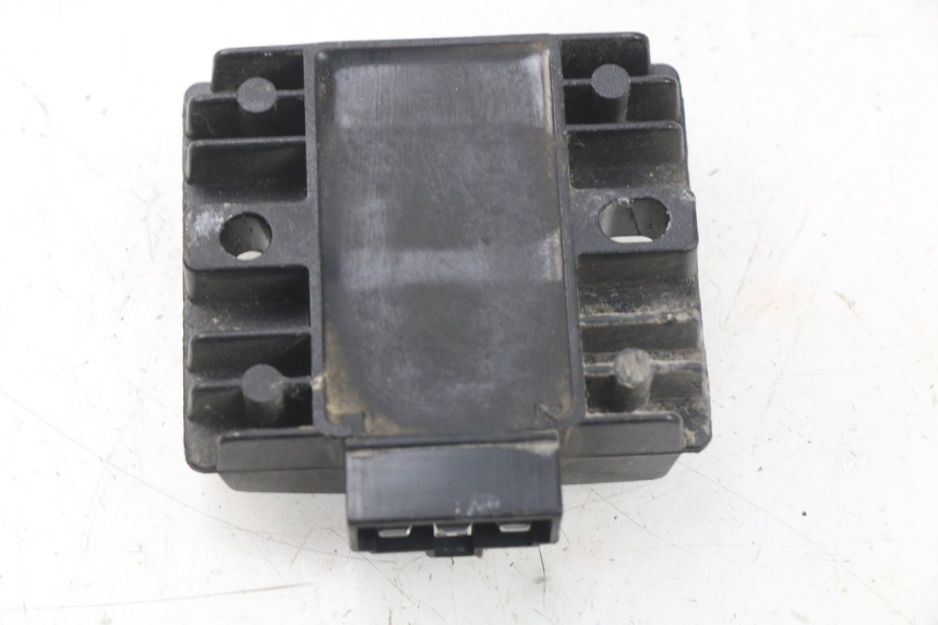 photo de REGULATEUR CHARGE MBK MW TRYPTIK 125 (2017 - 2022)