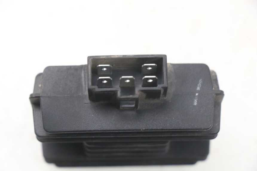 photo de REGULATEUR CHARGE MBK MW TRYPTIK 125 (2017 - 2022)