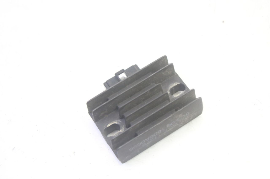 photo de REGULATEUR CHARGE YAMAHA NEOS NEO'S 4T 50 (2008 - 2016) - Détail de la pièce