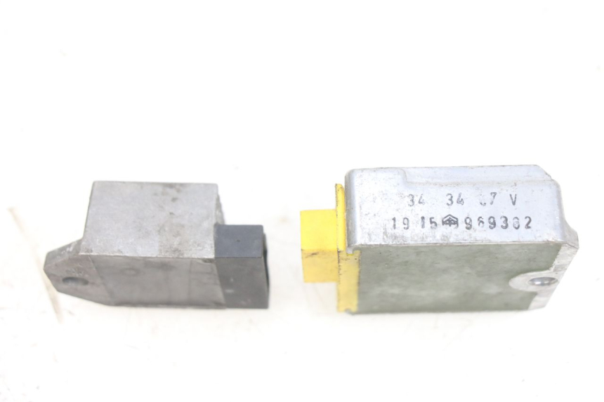 photo de REGULATEUR CHARGE PIAGGIO NEW TYPHOON 50 (2018 - 2021)