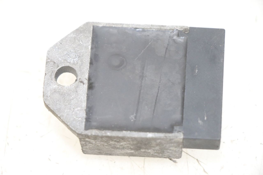 photo de REGULATEUR CHARGE PIAGGIO NEW TYPHOON 50 (2018 - 2021)