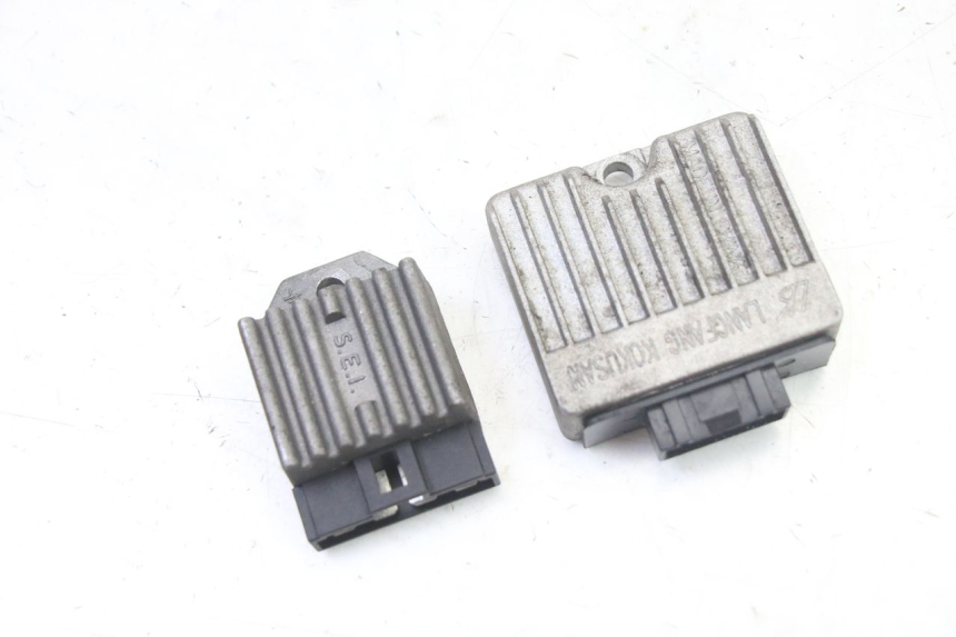 photo de REGULATEUR CHARGE PIAGGIO NEW TYPHOON 50 (2018 - 2021)
