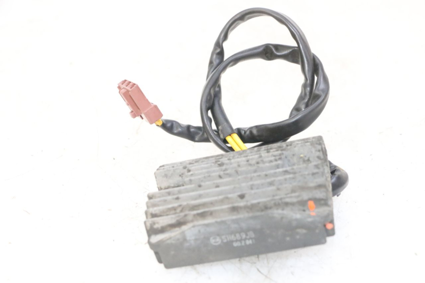 photo de RÉGULATEUR DE CHARGE GILERA NEXUS 125 (2009 - 2013)