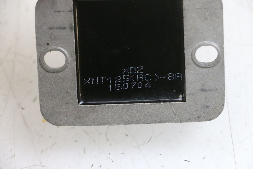 photo de RÉGULATEUR DE CHARGE JM MOTORS OLDIES 4T 50 (2010 - 2020) - Détail de la pièce