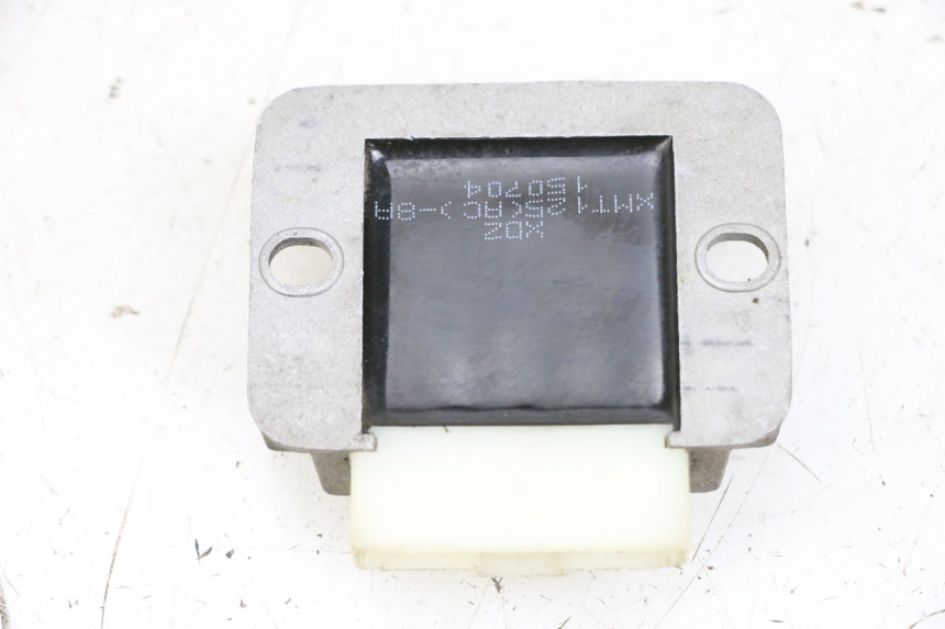 photo de RÉGULATEUR DE CHARGE JM MOTORS OLDIES 4T 50 (2010 - 2020) - Autre angle de vue