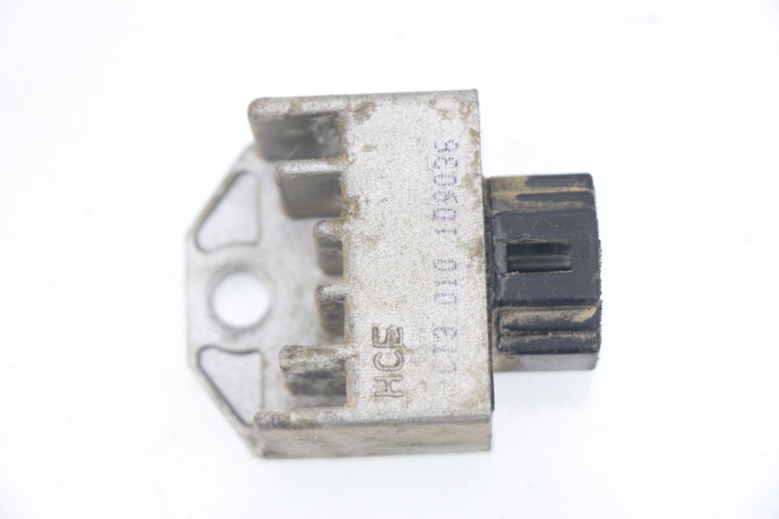 photo de REGULATEUR CHARGE PEUGEOT KISBEE 4T 50 (2010 - 2017)