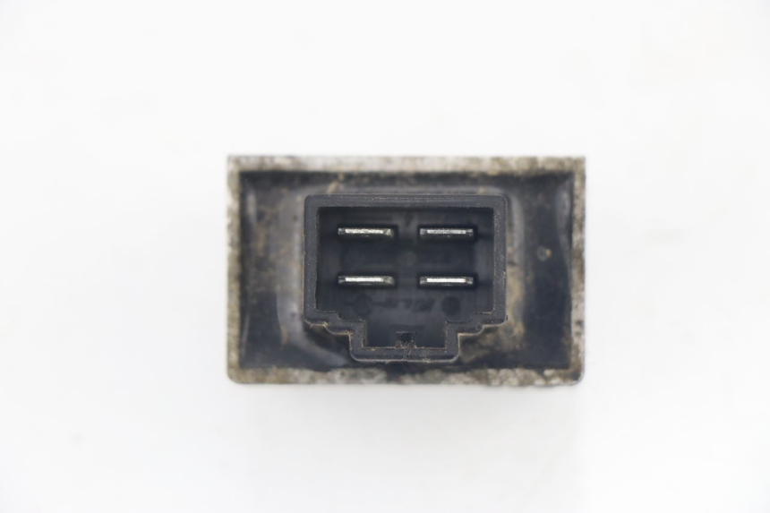 photo de REGULATEUR CHARGE PEUGEOT KISBEE 4T 50 (2010 - 2017)