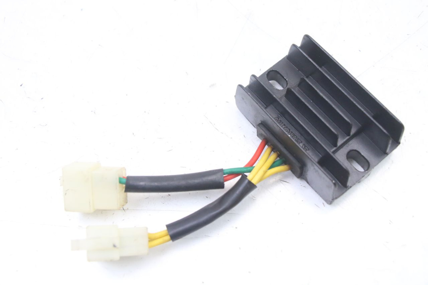 photo de RÉGULATEUR DE CHARGE PEUGEOT KISBEE 4T 50 (2018 - 2022)