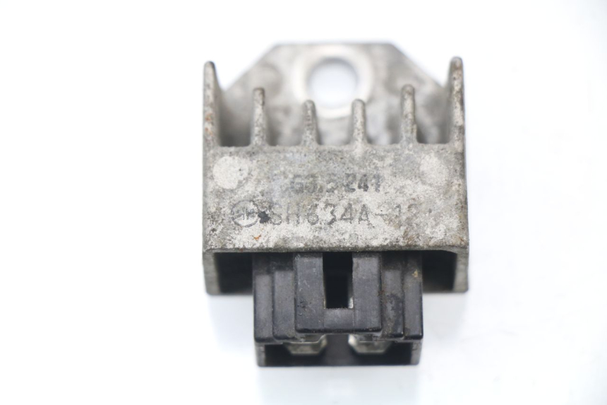 photo de REGULATEUR CHARGE PEUGEOT LUDIX 50 (2008 - 2017)