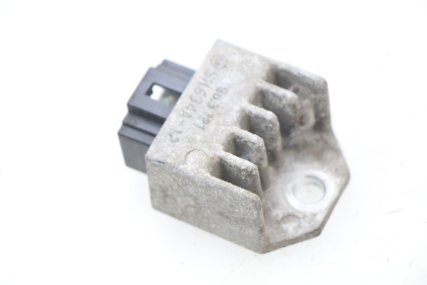 photo de REGULATEUR CHARGE PEUGEOT LUDIX 50 (2008 - 2017)