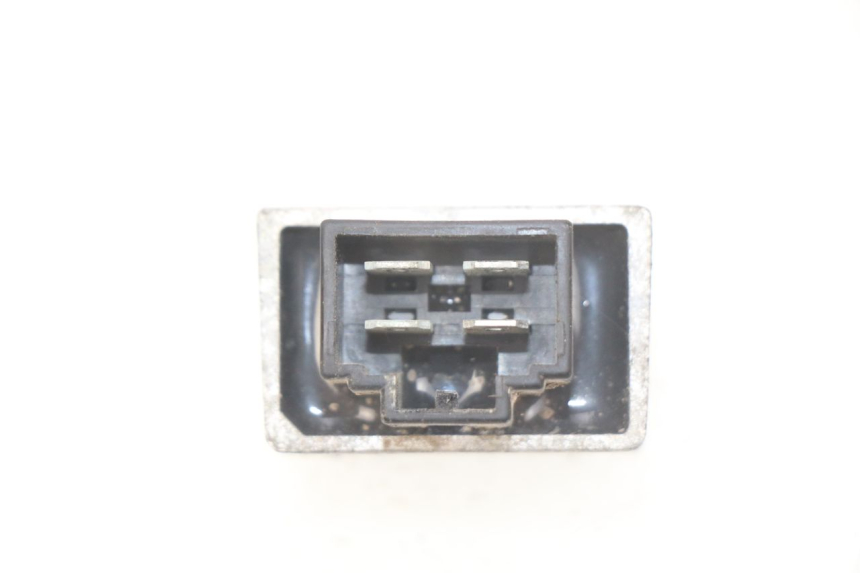 photo de REGULATEUR CHARGE PEUGEOT LUDIX 50 (2008 - 2017)
