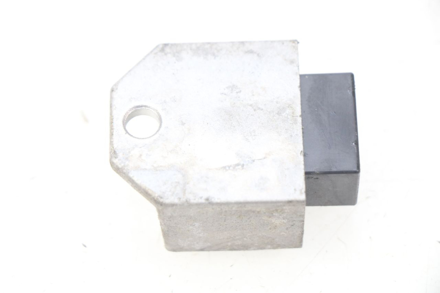 photo de REGULATEUR CHARGE PEUGEOT LUDIX 50 (2008 - 2017)