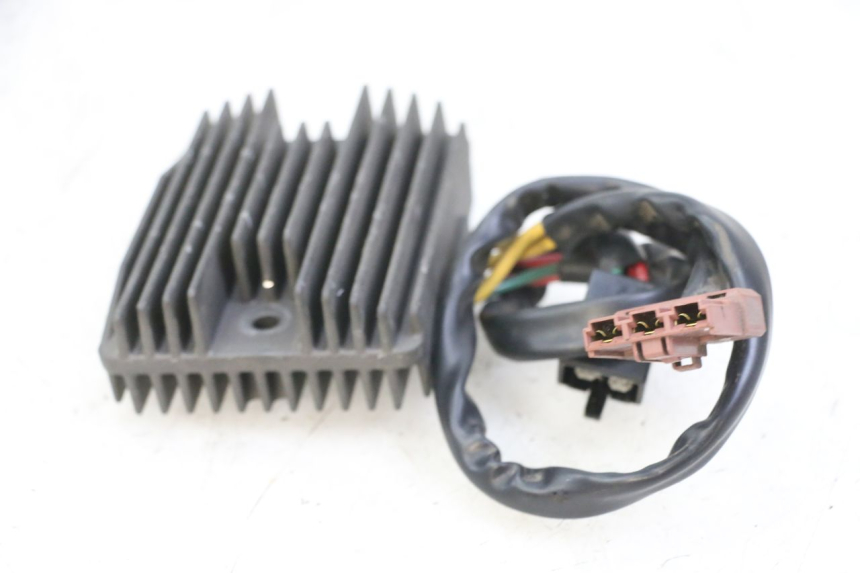 photo de REGULATEUR CHARGE PEUGEOT SATELIS 125 (2013 - 2018)