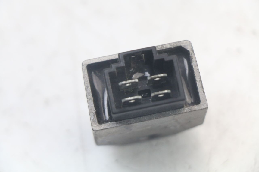 photo de REGULATEUR CHARGE PEUGEOT TKR TREKKER FURIOUS 50 (2005 - 2014)
