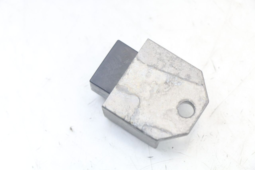 photo de REGULATEUR CHARGE PEUGEOT TKR TREKKER FURIOUS 50 (2005 - 2014)