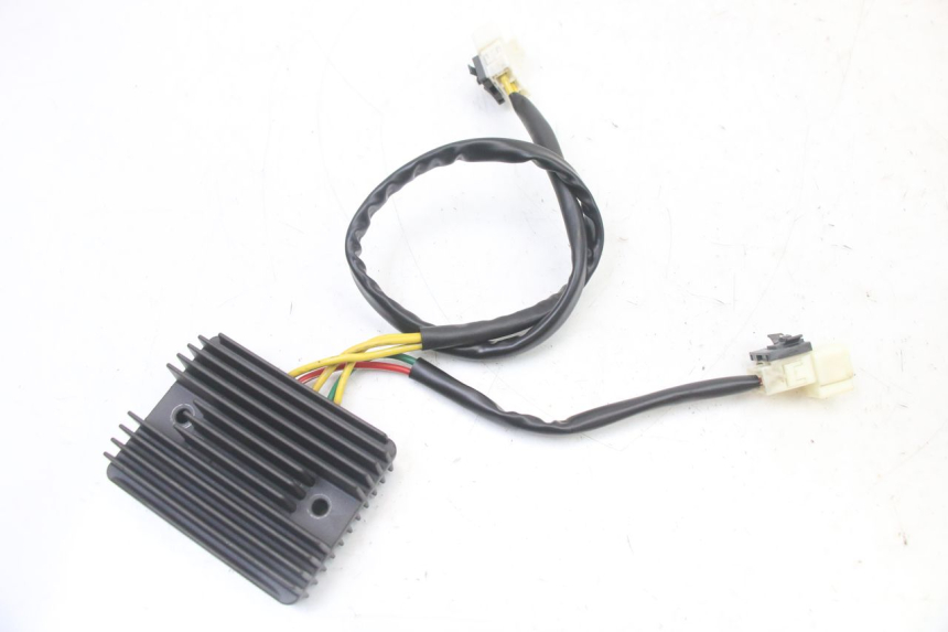 photo de RÉGULATEUR DE CHARGE PIAGGIO MP3 500 (2014 - 2016)