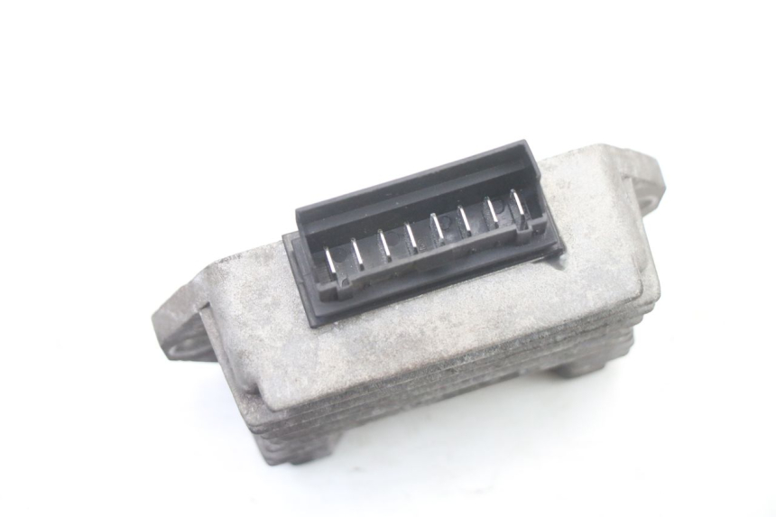 photo de REGULATEUR CHARGE PIAGGIO VESPA LX 2T 50 (2005 - 2013)