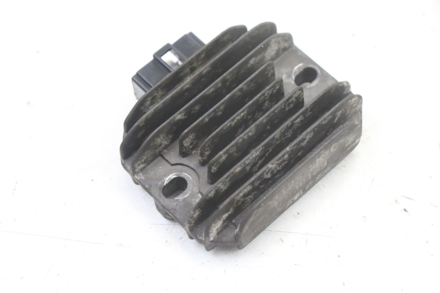 photo de REGULATEUR CHARGE PIAGGIO XEVO - X EVO 125 (2007 - 2016)