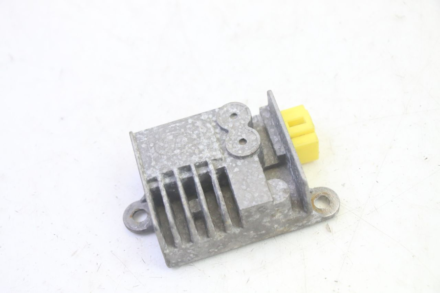 photo de REGULATEUR CHARGE EFUN PUSA 1 - Vue principale