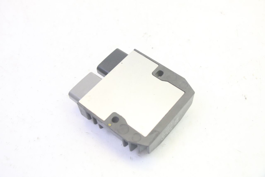 photo de REGULATEUR CHARGE BMW R GS 1250 (2021 - 2024) - Zoom état d’usage