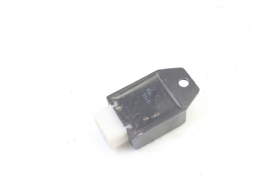 photo de REGULATEUR CHARGE APOLLO RFZ 150
