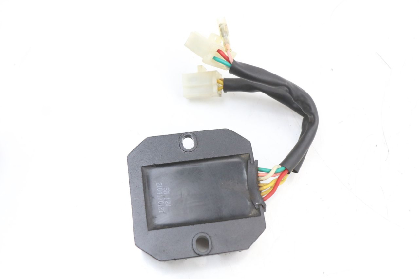 photo de RÉGULATEUR DE CHARGE TNT MOTOR ROMA 10' 4T 50 (2019 - 2022)