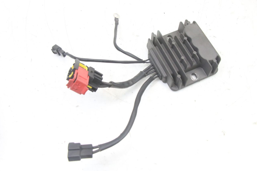 photo de REGULATEUR CHARGE ROYAL ENFIELD HYMALAYAN 410 (2016 - 2023)