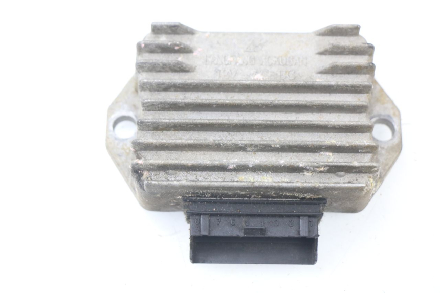 photo de REGULATEUR CHARGE GILERA RUNNER SP 50 (2009 - 2017)