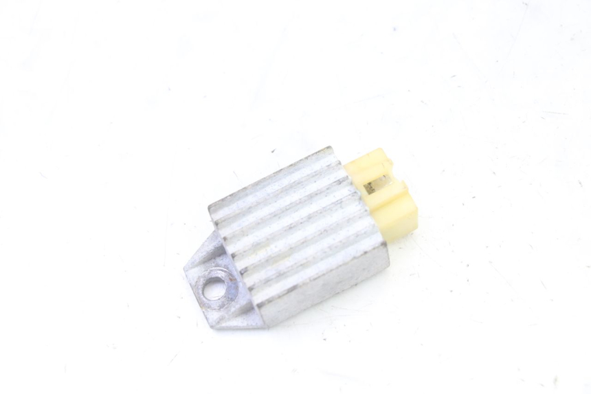 photo de REGULATEUR CHARGE HYTRACK S 150 (2003 - 2011)