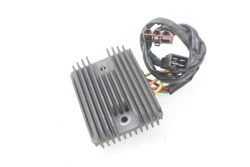 photo de REGULATEUR CHARGE PEUGEOT SATELIS 125 (2010 - 2012)