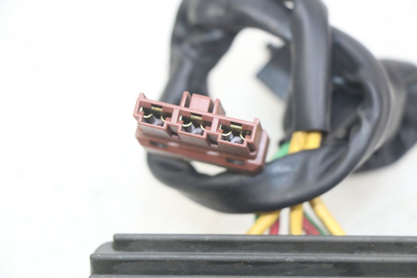 photo de REGULATEUR CHARGE PEUGEOT SATELIS 125 (2006 - 2009)