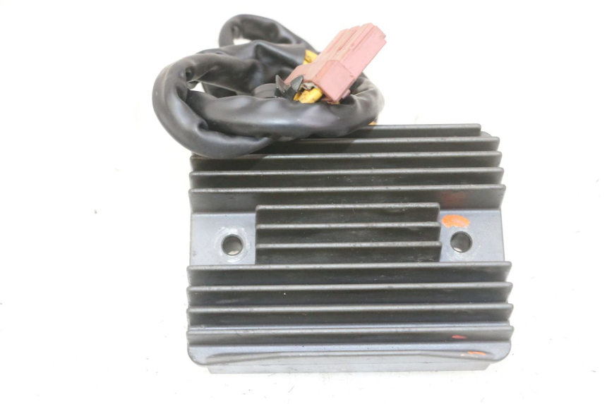 photo de REGULATEUR CHARGE PEUGEOT SATELIS 125 (2013 - 2018)