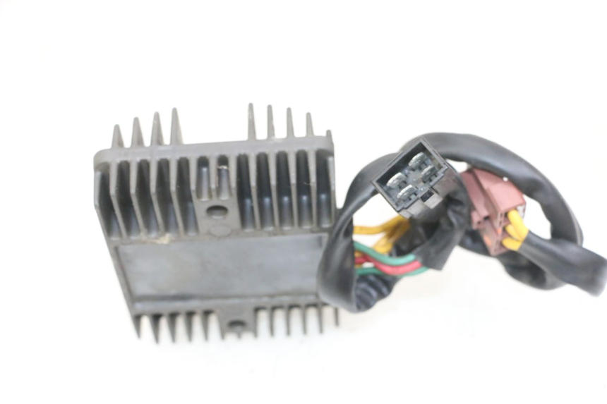 photo de REGULATEUR CHARGE PEUGEOT SATELIS 125 (2013 - 2018)
