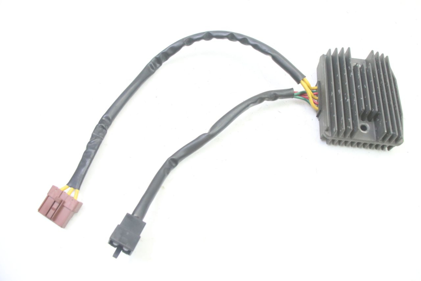 photo de REGULATEUR CHARGE PEUGEOT SATELIS 250 (2006 - 2012)
