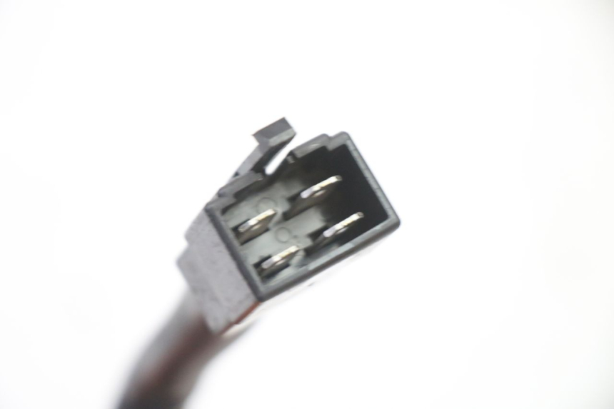 photo de REGULATEUR CHARGE PEUGEOT SATELIS 250 (2006 - 2012)