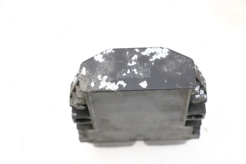 photo de REGULATEUR CHARGE PEUGEOT SATELIS 125 (2013 - 2018) - Zoom état d’usage