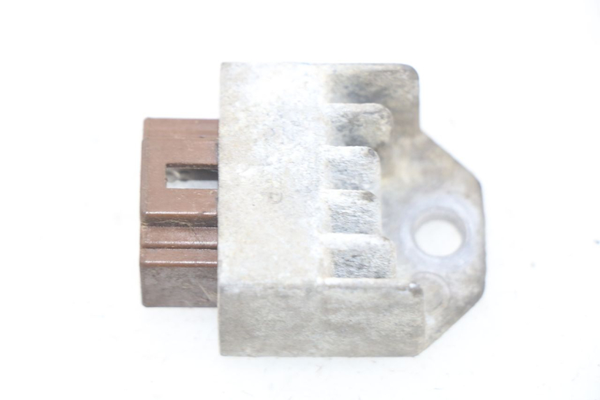 photo de REGULATEUR CHARGE HONDA SCV LEAD 100 (2003 - 2007)