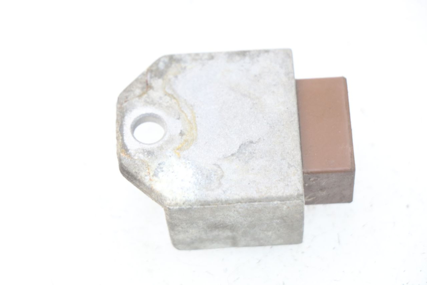 photo de REGULATEUR CHARGE HONDA SCV LEAD 100 (2003 - 2007)