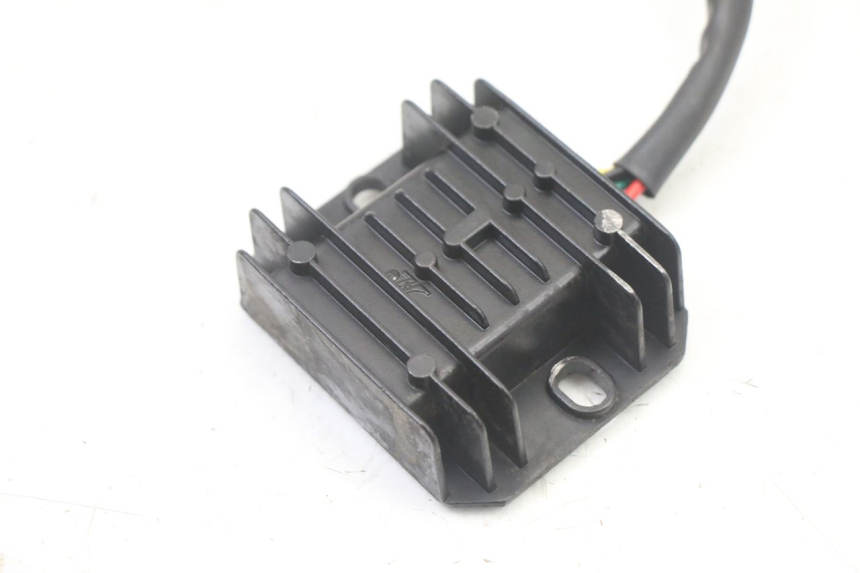 photo de REGULATEUR CHARGE SMALL MX THUNDER 250