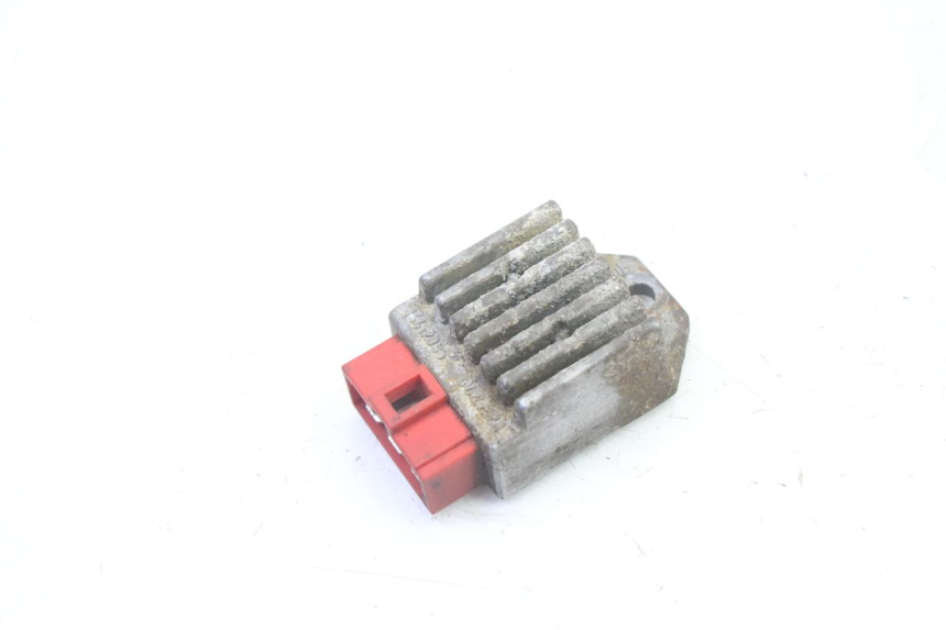 photo de REGULATEUR CHARGE GILERA SMT SUPERMOTARD 50 (2009 - 2017)