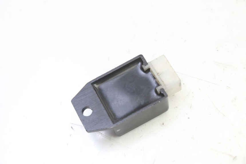 photo de REGULATEUR CHARGE PEUGEOT SPEEDAKE 50 (1995 - 1997)