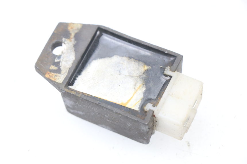 photo de REGULATEUR CHARGE PEUGEOT SPEEDFIGHT 3 AIR 50 (2009 - 2015)