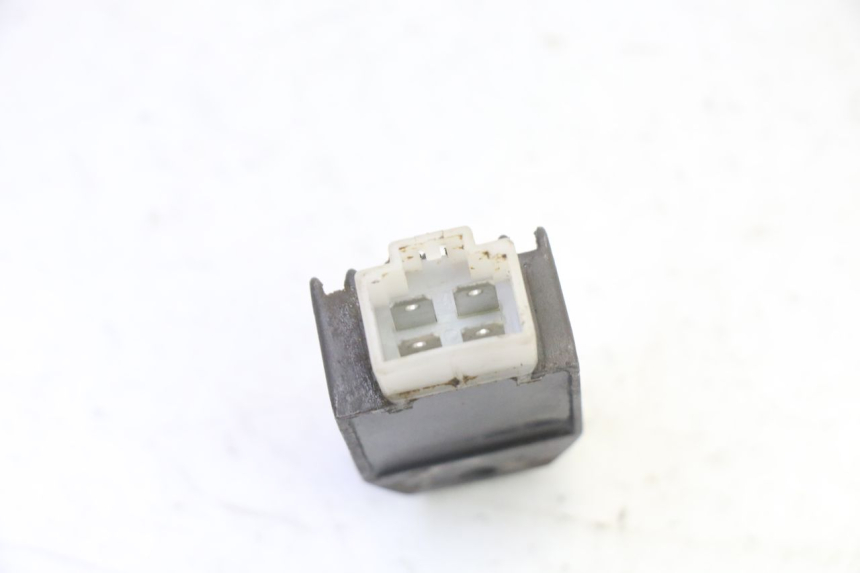 photo de REGULATEUR CHARGE PEUGEOT SPEEDFIGHT 3 AIR 50 (2009 - 2015)