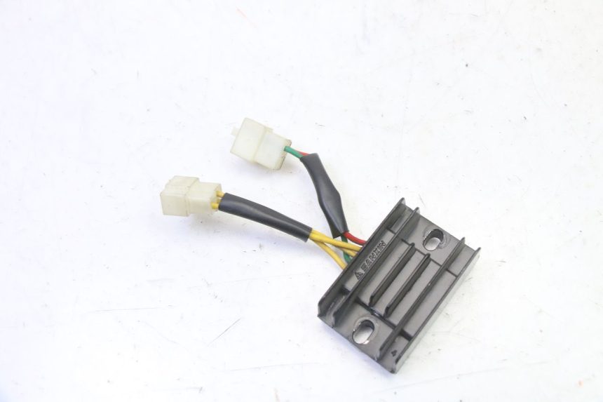 photo de REGULATEUR CHARGE PEUGEOT STREETZONE I 2T 50 (2018 - 2020)