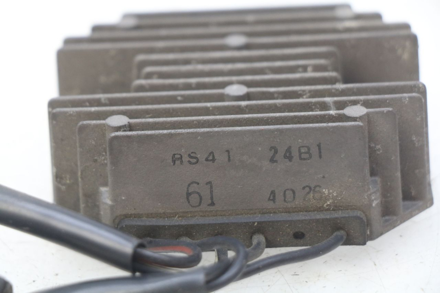 photo de REGULATEUR CHARGE SUZUKI SV N 650 (1999 - 2002)