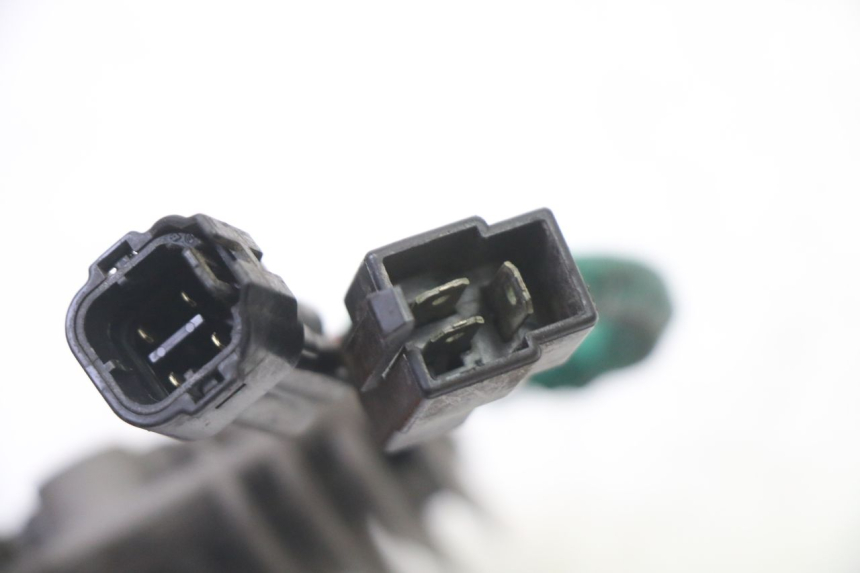 photo de REGULATEUR CHARGE SUZUKI SV S 650 (2003 - 2009)