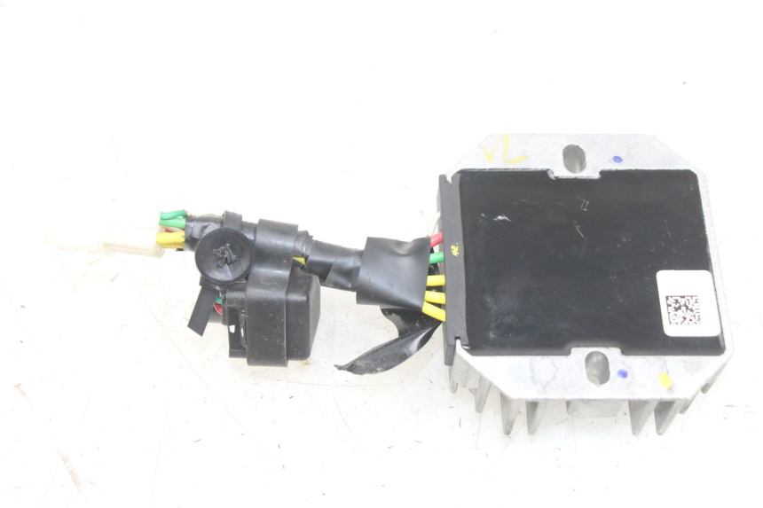 photo de REGULATEUR CHARGE APRILIA SXR 50 (2021 - 2023)