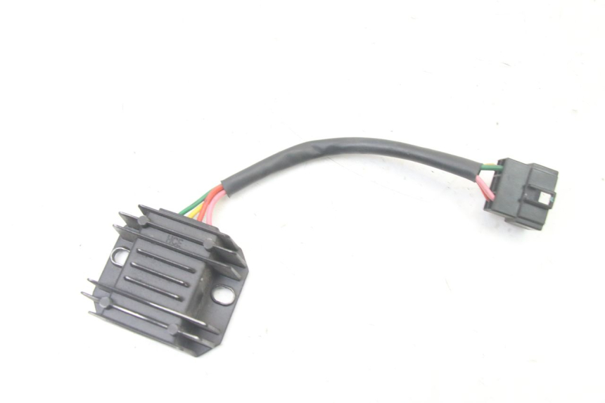 photo de REGULATEUR CHARGE SYM FIDDLE 3 III 50 (2014 - 2020)