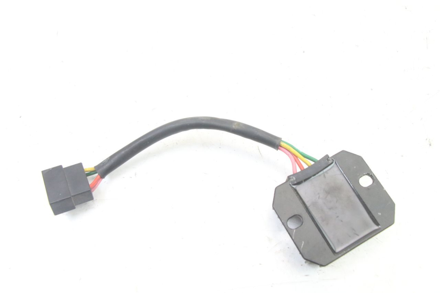 photo de REGULATEUR CHARGE SYM FIDDLE 3 III 50 (2014 - 2020)